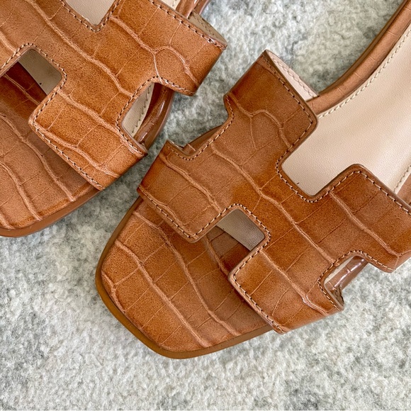 Steven New York Harlien Croc Embossed Slide Sandals - Picture 3 of 3